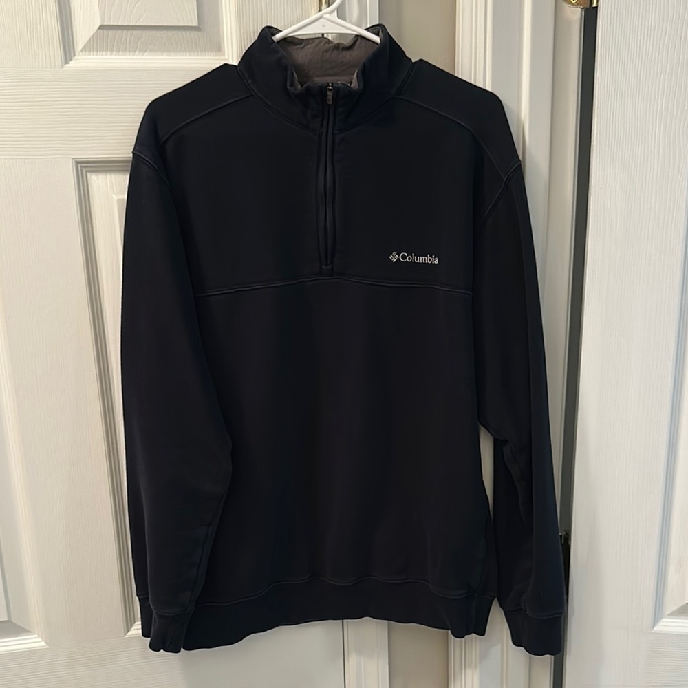 Columbia Black Lightweight Shirt Jacket with Quarter-Zip